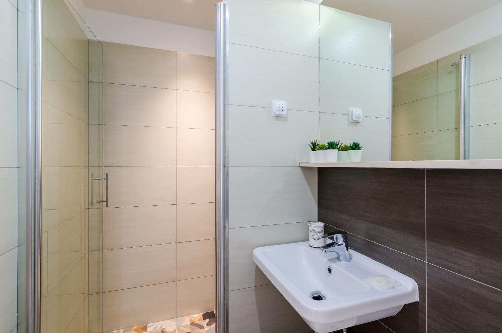 Midtown Apartments Дубровник Экстерьер фото