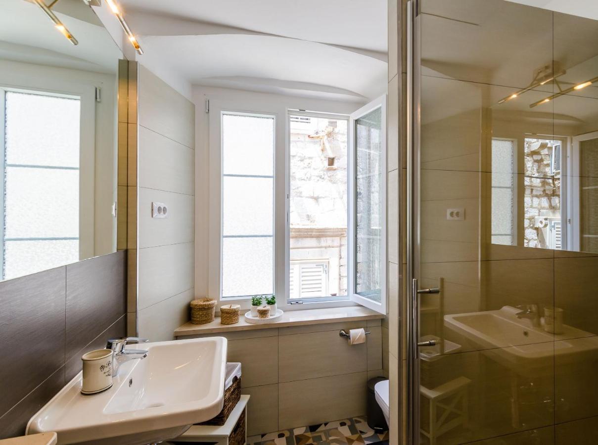 Midtown Apartments Дубровник Номер фото